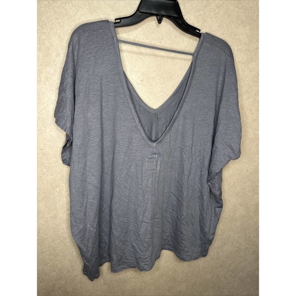 Women's CHASER Blouse NWT Sz M Blue - Picture 2 of 3